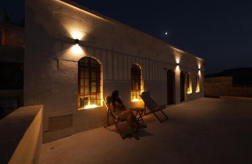 Halfeti Hotel | CEVHER KONAĞI