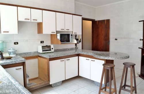 Socorro House | CHÁCARA BELLA VITTA WANT COMFORT, PEACE, SECURITY. A HEATED POOL. HE COMES.