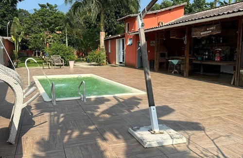 Duque de Caxias House | Chácara de Alto Padrão, Aninhada no Coração de uma Exuberante Reserva Ecológica