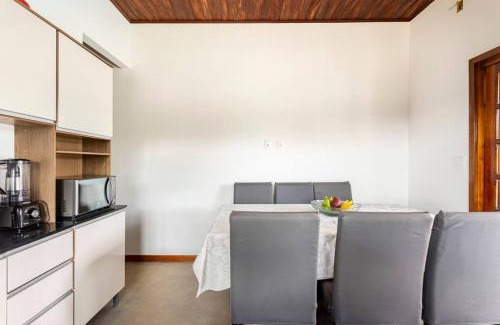 Jarinu House | Chácara em Atibaia para até 20 pessoas