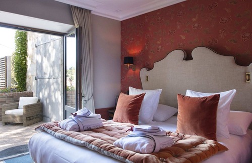 Gresy-sur-Aix Hotel | Château Brachet