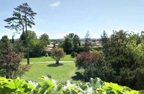Le Pontet Apartment | Château de Cassagne, the apartment