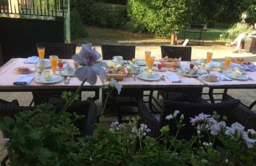 Bram Bed & Breakfast | Château de la Prade