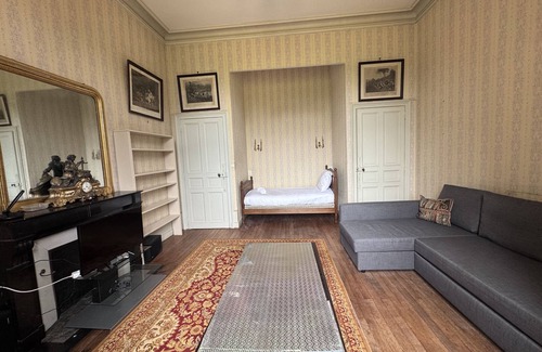 Maigne Villa | Château de Resteau - Haut de Gamme - 15 pers - Rêv