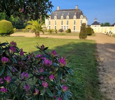 Bourg-des-Comptes Bed & Breakfast | Château du Boschet chambre Pierre de Lescouet