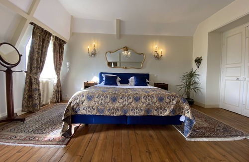 Plomb Bed & Breakfast | Château La Rametière
