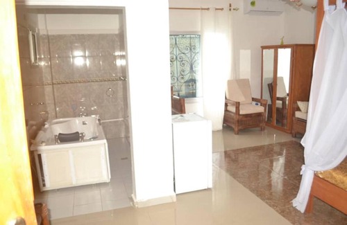 Kribi Hotel | Château MBeka'a Paris