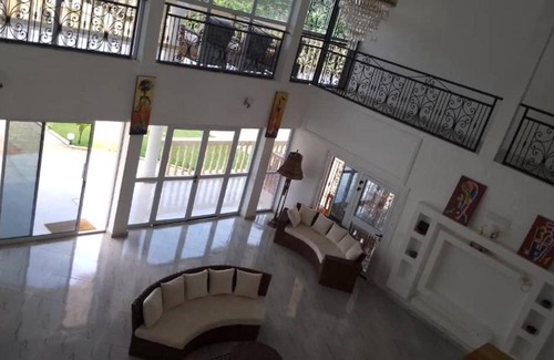 Kribi Hotel | Château MBeka'a Paris