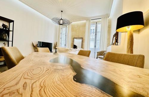 Hotel de Ville - Quinconces Apartment | Château Trompette Tourny