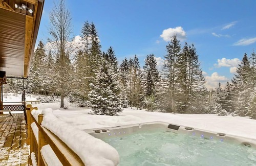 Lantier Cabin | Chalet The Gateway- Spa/Nature
