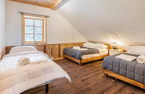 Lantier Cabin | Chalet The Gateway- Spa/Nature