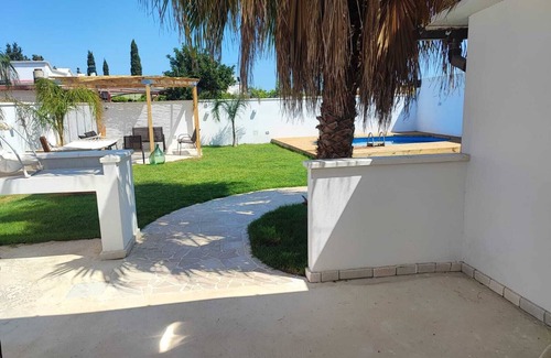 Torricella Villa | Charming detached villa with pool a few steps from the sea