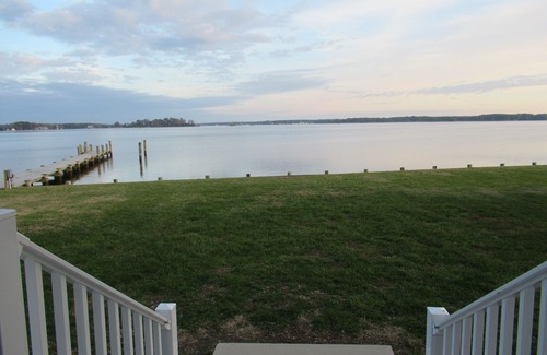 Cambridge House | CH Waterfront Home w/Dock, Pool, Sandy Beach, Kayaks, 5BR/3.5BA Sleeps up to 16