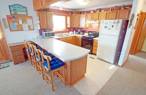 Colington Harbour House | CH103- Waterfront! 3 Bedrooms (1 Master), Comm. Pool and Sound-Front Beach!