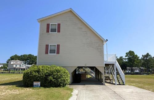 Colington Harbour House | CH219- Lost Shaker of Salt