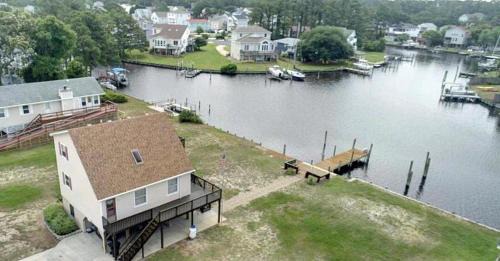 Colington Harbour House | CH219- Lost Shaker of Salt