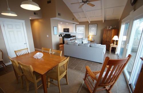 Colington Harbour House | CH235- Soundview