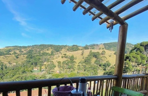 Costas Ski Chalet | Chalezinho Cabana Manaca, Gonçalves/Costas - South of Minas Gerais
