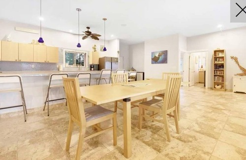 Bennett's Harbour House | Charming 4-bedroom beach house with AC, WiFi in lovely Benett's Harbour.