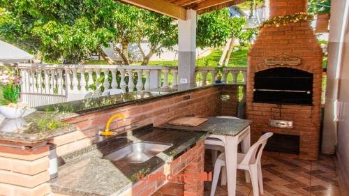 Santa Branca House | Chacara com Piscina Aquecida em Santa Branca