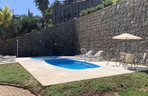 Jacarei House | Chacara on the edge of the dam, rent weekends, birthdays, and events