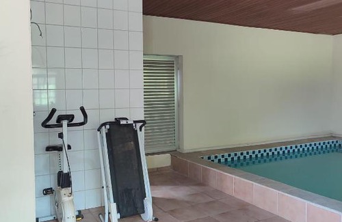 Iupeba House | Chacara Santo Antonio