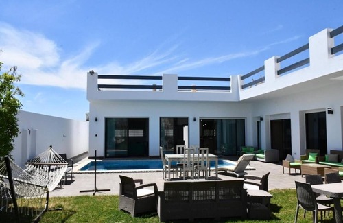 Yasmine Villa | Chacha House