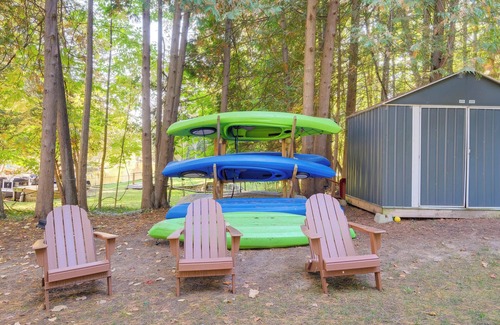 Bellaire House | Chain of Lakes Escape with Hot Tub & River Access!