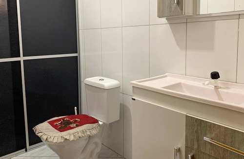 Praia Grande House | Chalé Aconchegante e bem Localizado