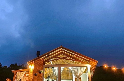 Rancho Queimado Ski Chalet | Chalé Caminho do Sol - 1 - com Jacuzzi e Lareira