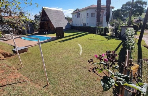 Caiocara Ski Chalet | Chalé com Piscina em Condominio Fechado, Aceita Pets