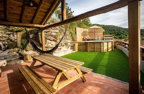 Moncao Ski Chalet | Chalé dos Penedos, peace and quiet and private pool