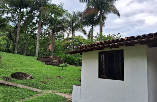 Vale do Ermitao Ski Chalet | Chalé em Penedo RJ 2 Minuto do Shopping Papai Noel