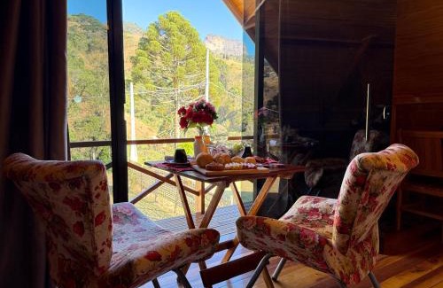 Sao Bento do Sapucai Apartment | Chalé Embahu com Hidromassagem e Lareira