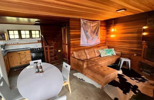 Sao Bento do Sapucai Ski Chalet | Chalé São Bernardo - banheira de hidromassagem privativa