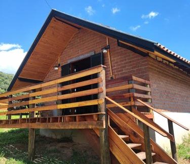 Santo Antonio do Pinhal Ski Chalet | Chalé Sítio São José