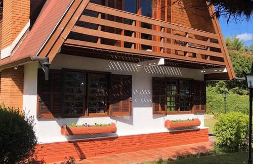 Loteamento Jardim Veu da Noiva House | Chalé Sonho da Vovó a 5 minutinhos do Centrinho de Capivari