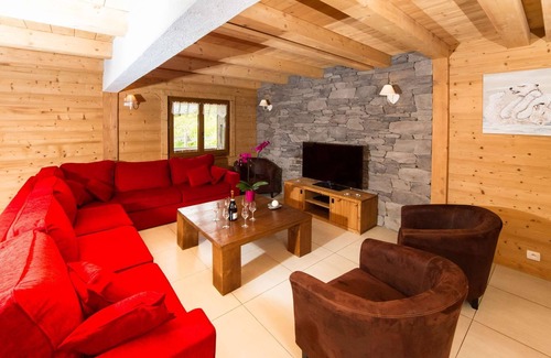 Chatel Ski Chalet | Chalet 14 pers (12 adults max) - authentic, spa, close to the centre and slopes