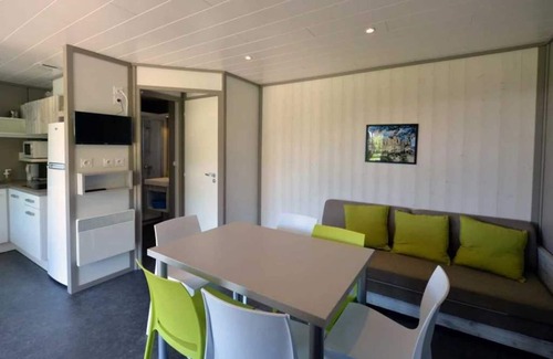 Mont-pres-Chambord Ski Chalet | Chalet 3 étoiles - Piscine - ccbadcd