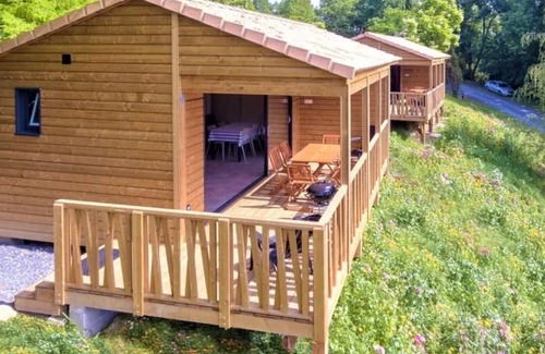 Navarrenx Ski Chalet | Chalet 3 étoiles - Piscine - eehige