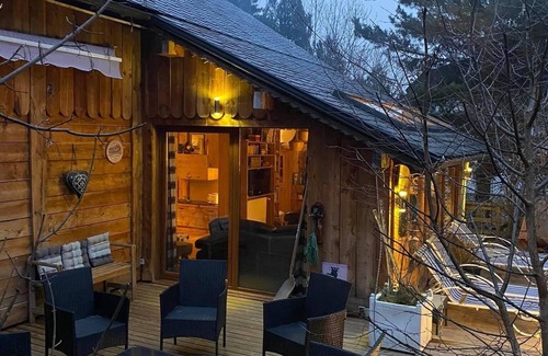 Formigueres Ski Chalet | Chalet 300 m2 12 or more persons 5 bedrooms, 5sdb/wc, Jacuzzi and Hamman