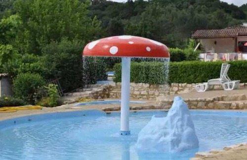 Salles Ski Chalet | Chalet 4 étoiles - Parc aquatique - eee0ig