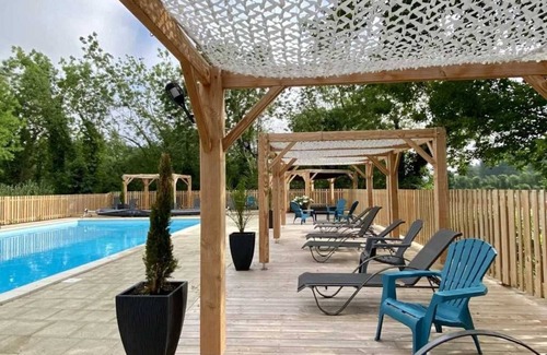 Coulon Ski Chalet | Chalet 4 étoiles - Piscine - eehefh