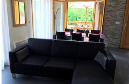 Munster Ski Chalet | Chalet 4* : terrace, 1500 m², garden, city center only 5 min on foot