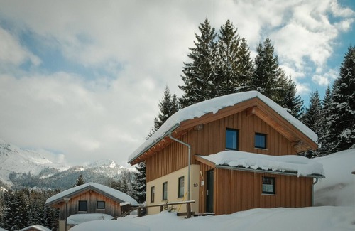 Annaberg im Lammertal Ski Chalet | Chalet # 40 with 3 BR for up to 6 people