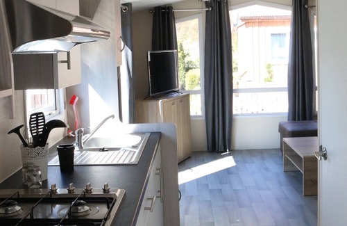 Midlum Ski Chalet | Chalet 542 TYPE B at the holiday park Kransburger See near the North Sea