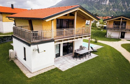 Inzell Apartment | Chalet 6 with sauna and summer pool for max. 8 people