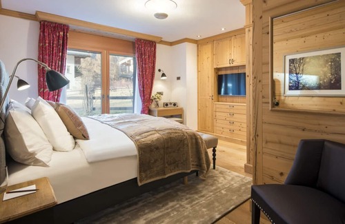 Zermatt Apartment | Chalet Aeschorn, Apt A (6Bed)