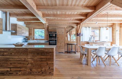 Saint-Chaffrey Ski Chalet | Chalet Aiguillette