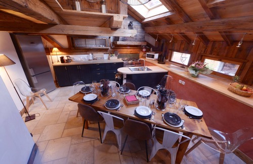 Champagny-en-Vanoise Ski Chalet | Chalet ALOUETTE RARE confort 4* La Plagne Champagny proche Pistes Shops